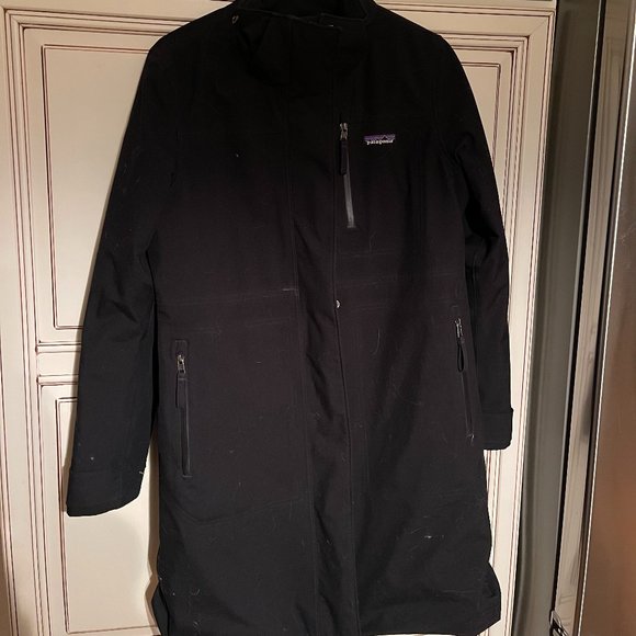 Patagonia Jackets & Blazers - Patagonia Stormdrift Parka